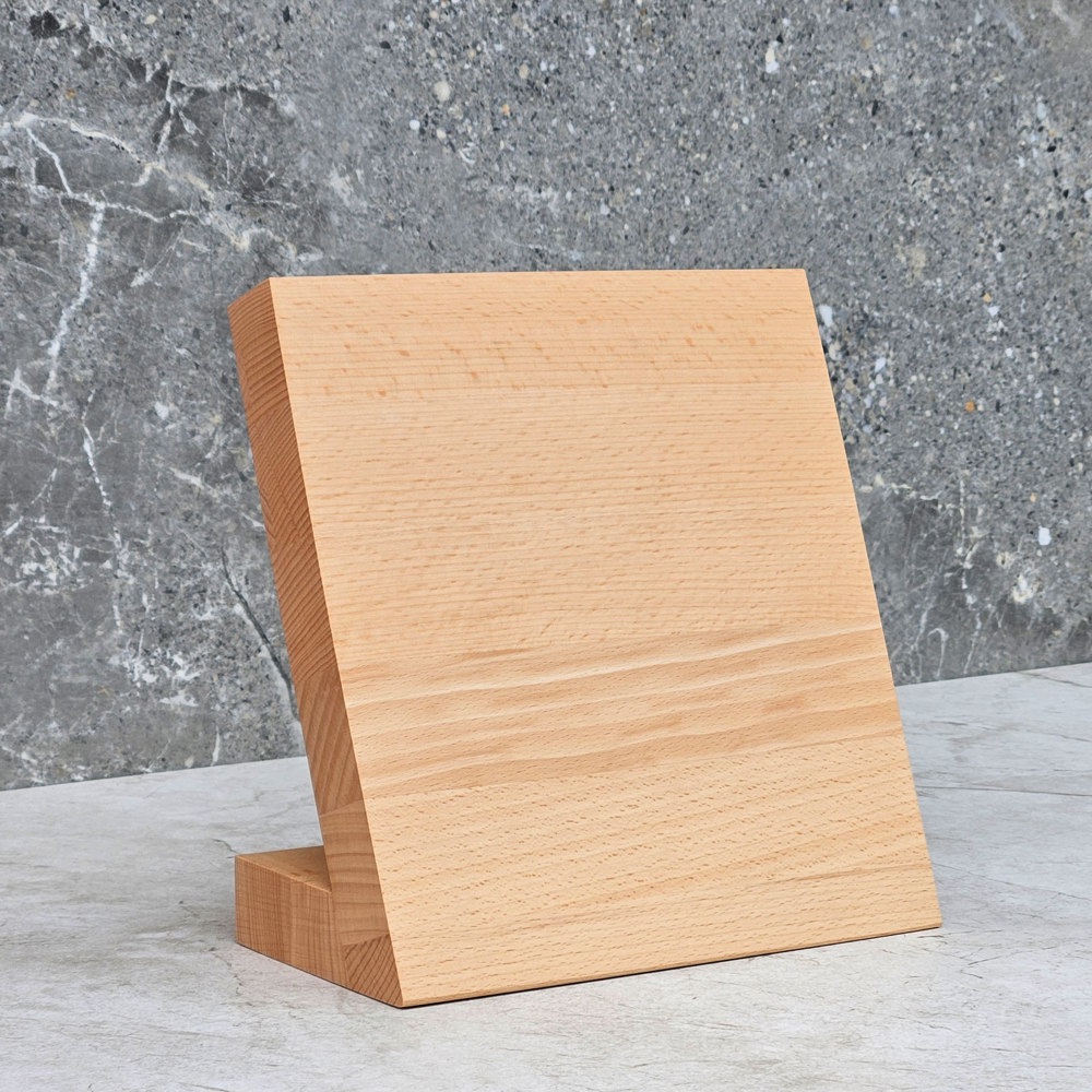 4 Knives block 210x100x220 (knife blade max length: 225mm) beech hard wax