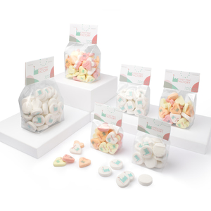 Blokzakje met Topcard met 200 gram Bedrukte vruchtenhartjes 22mm