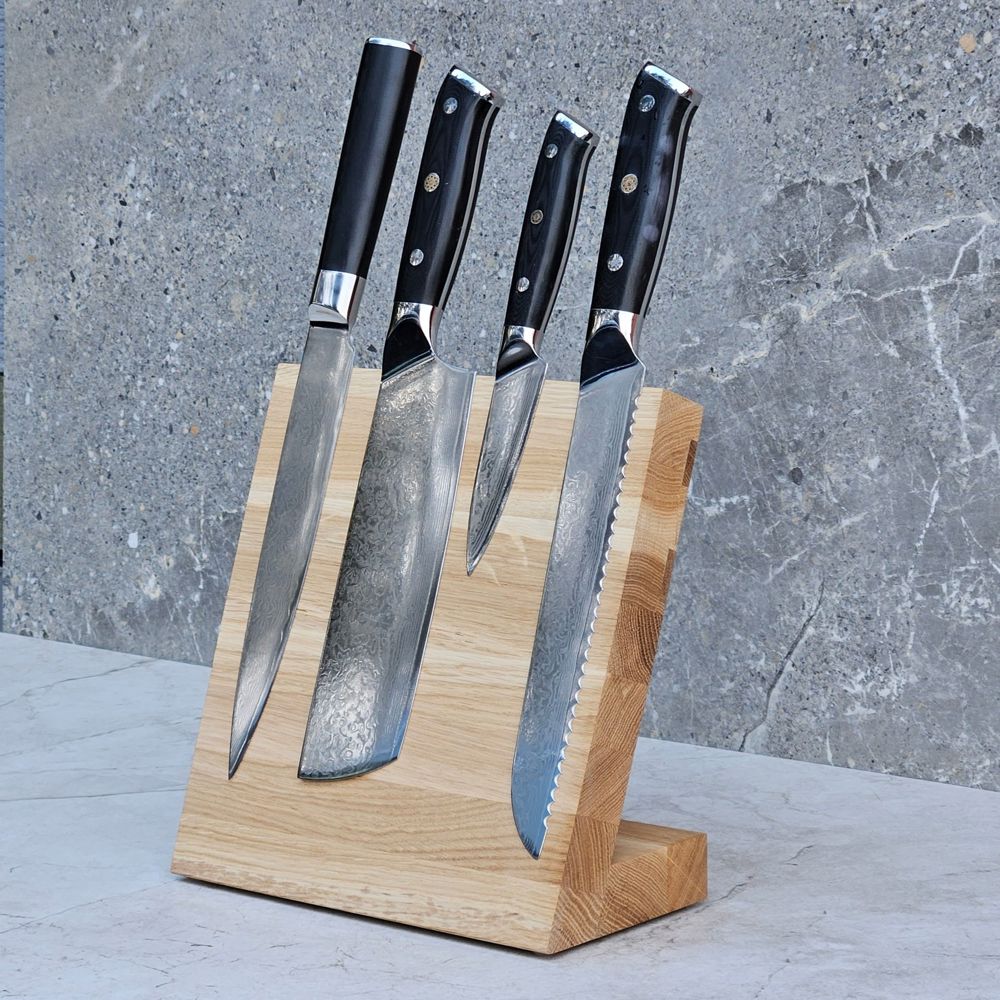 4 Knives block 210x100x220 (knife blade max length: 225mm) oak hard wax
