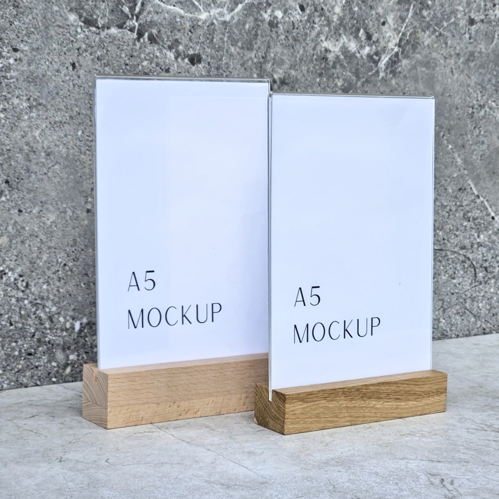 A5-menustandaard uit eikenhout met acrylhouder 150×40×30 mm groef 3,5×15 mm, hardwax