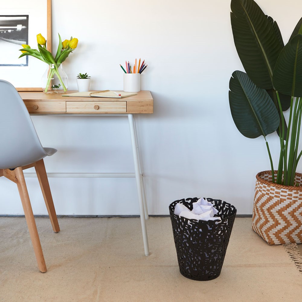 Afvalbak,Letters,zwart,plastic